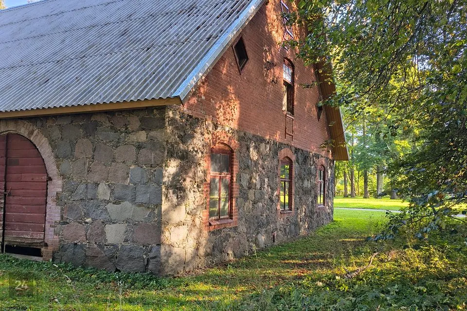 Ladu, 500 m² Äripind  -  Tõrva vald, Helme alevik - foto 3