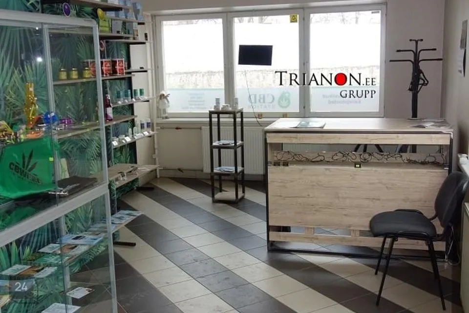 Mitme sihtotstarbega, 180 m² Äripind  -  Narva linn - foto 2