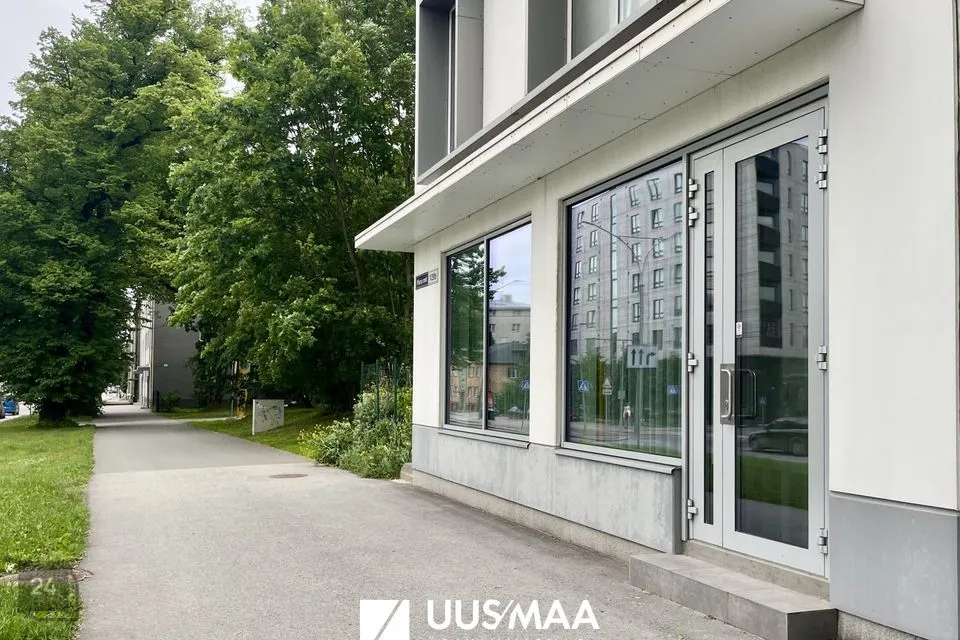 Mitme sihtotstarbega, 43 m² Äripind  -  Tallinn, Kesklinna linnaosa