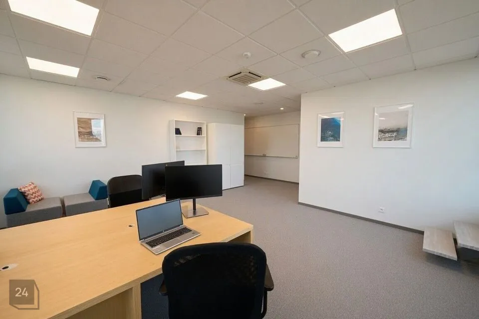 74 m² Äripind  -  Tallinn, Kesklinna linnaosa - foto 2