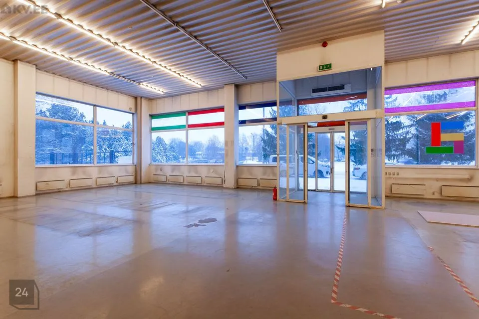 Mitme sihtotstarbega, 1122 m² Äripind  -  Tallinn, Kristiine linnaosa