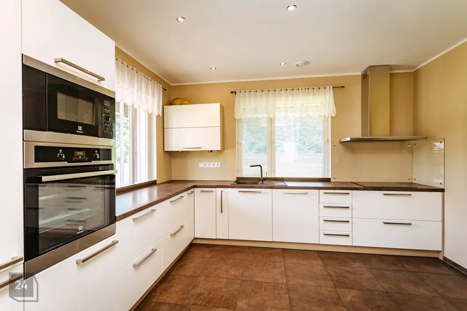 6-toaline Maja - Haapsalu linn, Suure-Ahli küla - foto 3