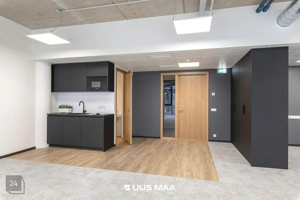 Büroo või Teenindus, 419 m² Äripind  -  Tallinn, Kesklinna linnaosa