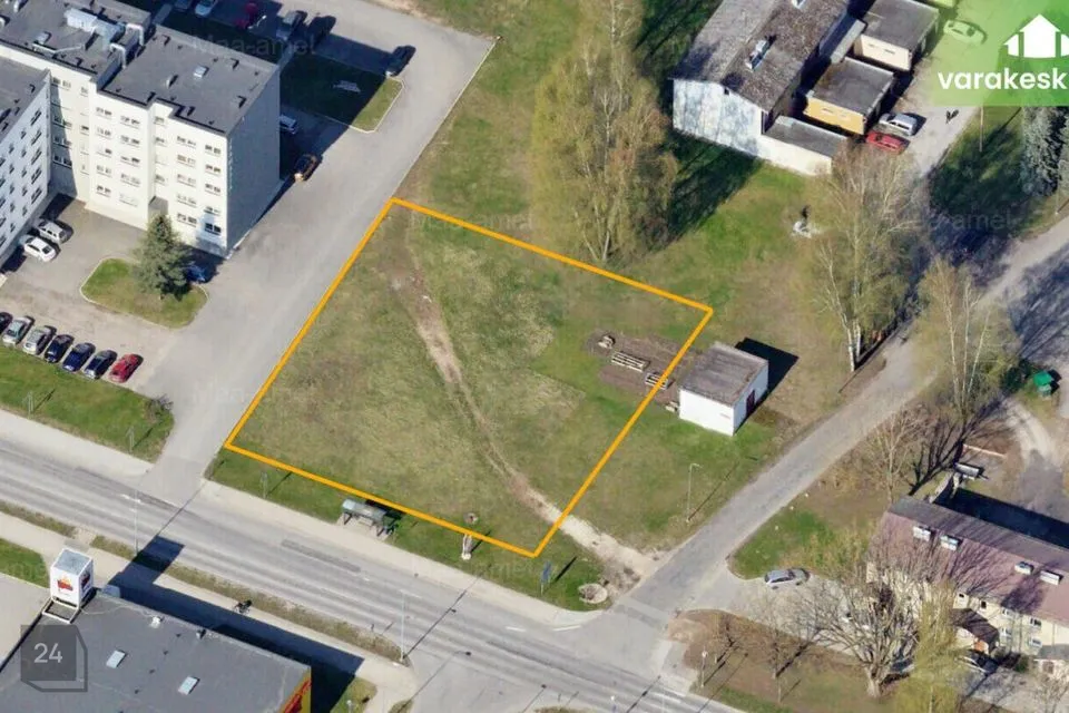 Земля коммерческого назначения, 1695 m² участок в Põlva vald, Põlva linn