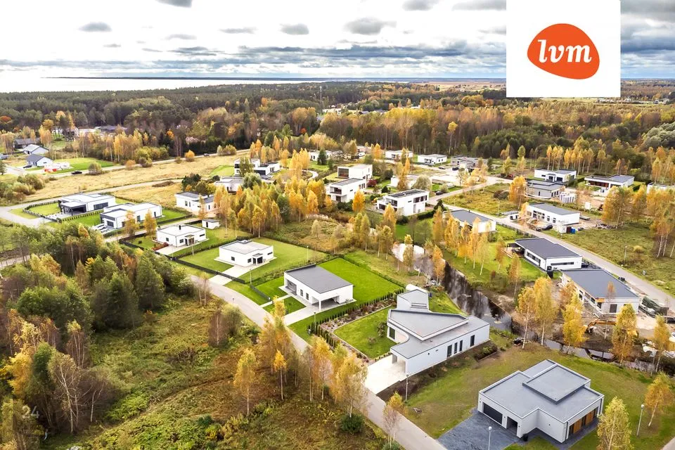 Земля коммерческого назначения или Земля жилой застройки, 1541 m² участок в Pärnu linn, Papsaare küla