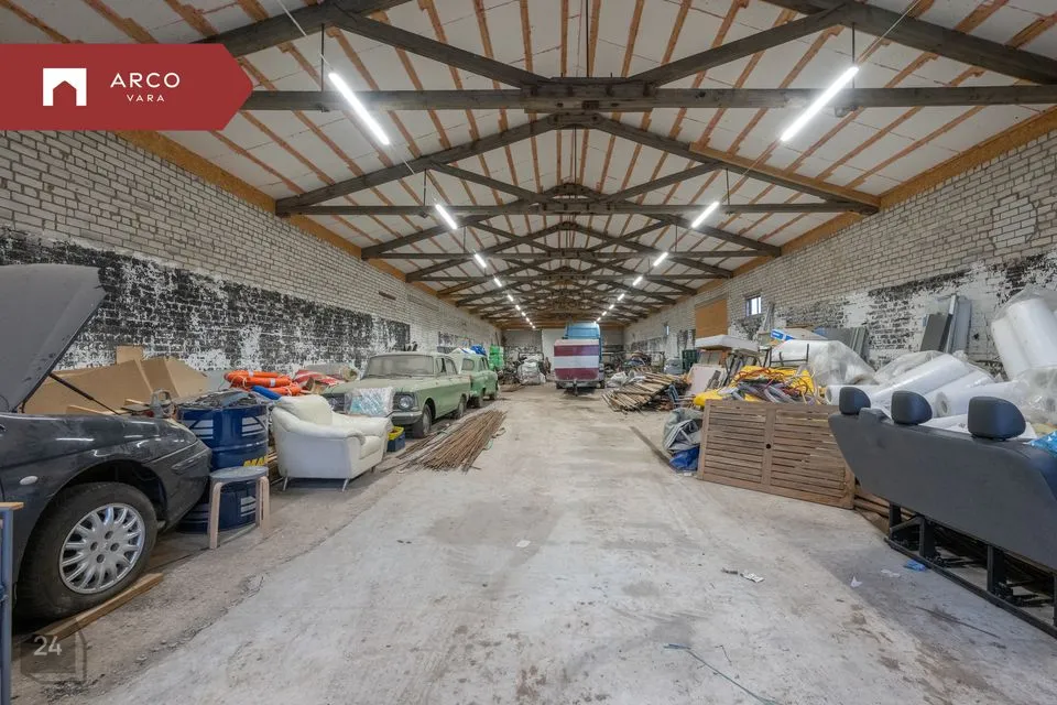Склад, 692 m² Бизнес-площадь в Rakvere vald, Uhtna alevik