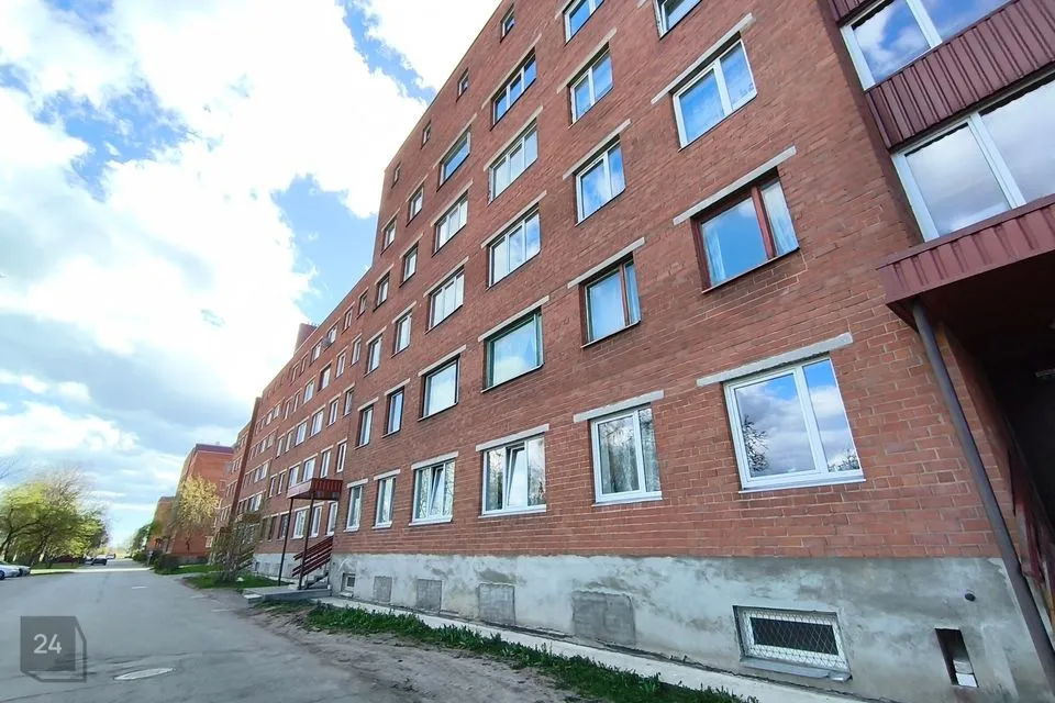 2-toaline Korter  -  Kohtla-Järve linn, Järve linnaosa