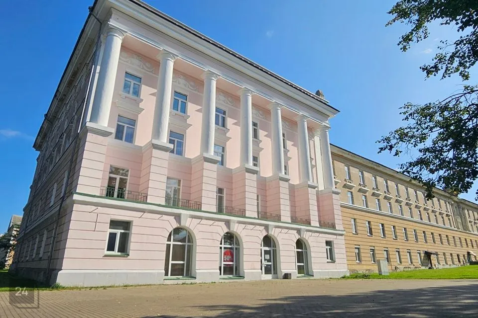 3-toaline Korter  -  Kohtla-Järve linn, Järve linnaosa