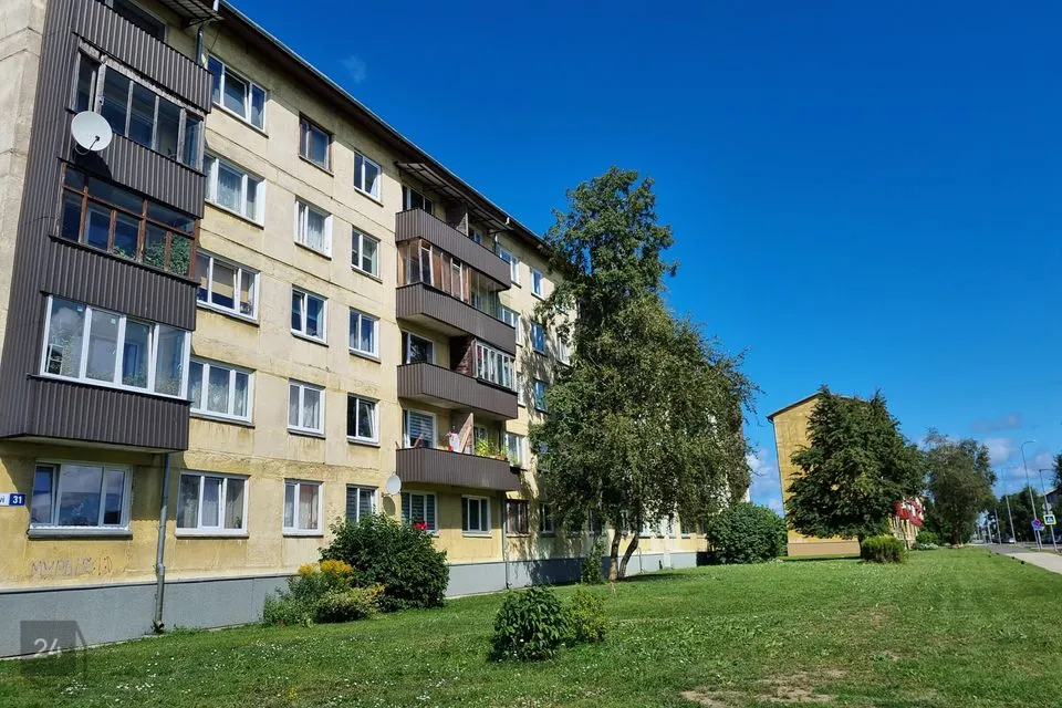 2-toaline Korter  -  Kohtla-Järve linn, Järve linnaosa