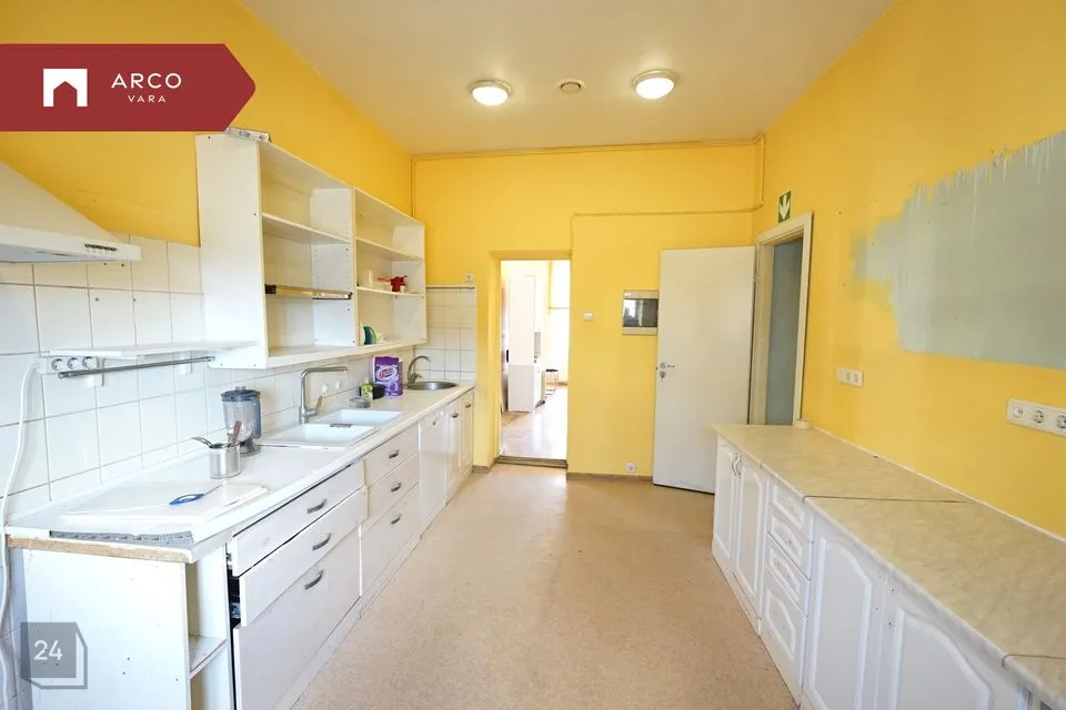 Büroo, 104 m² Äripind  -  Viljandi linn