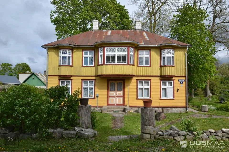 8-toaline Maja  -  Saaremaa vald, Kihelkonna alevik