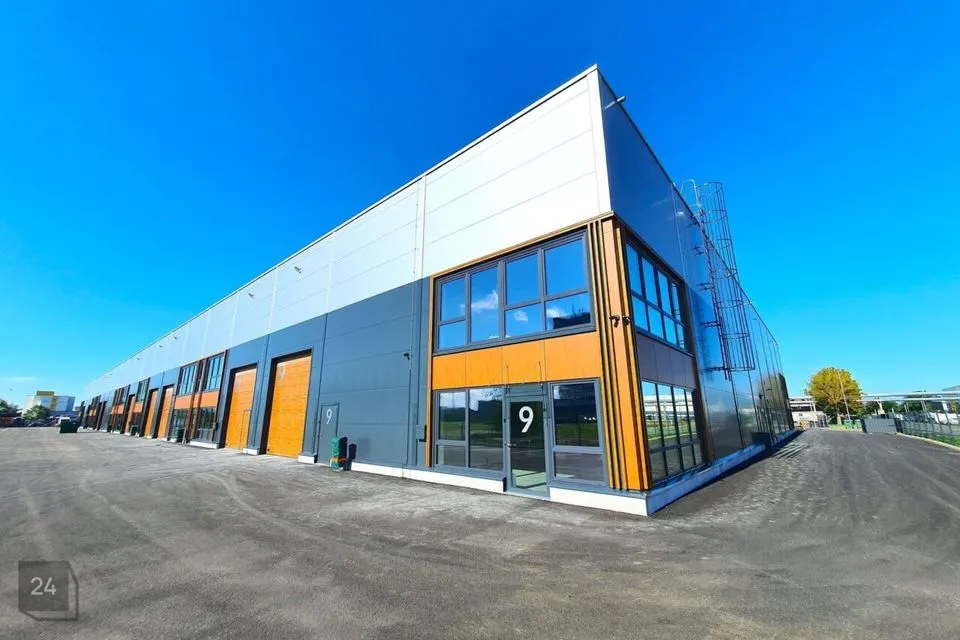 270 m² Äripind  -  Maardu linn