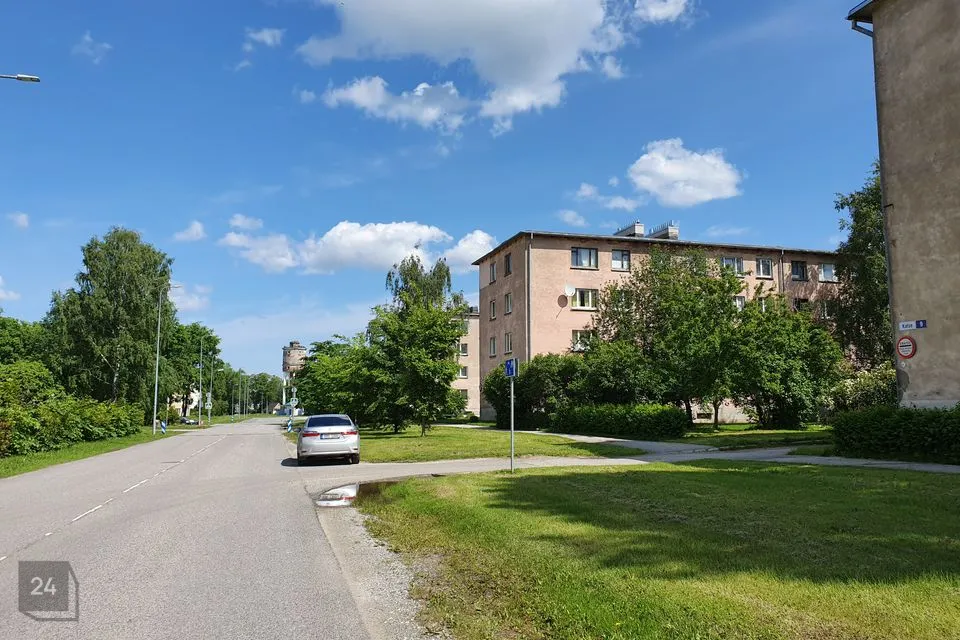 2-toaline Korter  -  Kohtla-Järve linn, Järve linnaosa