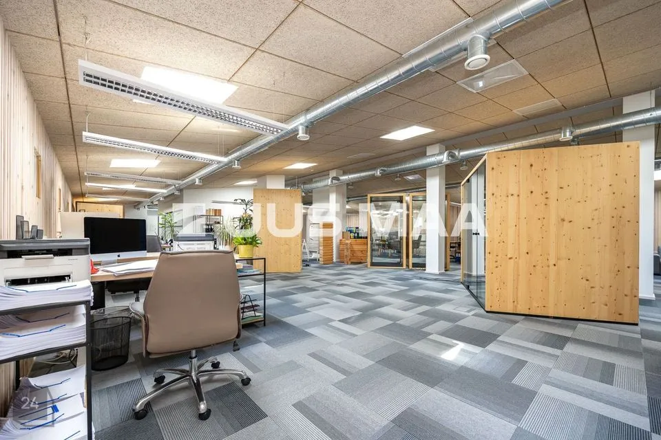 Büroo või Teenindus, 350 m² Äripind  -  Tallinn, Kesklinna linnaosa