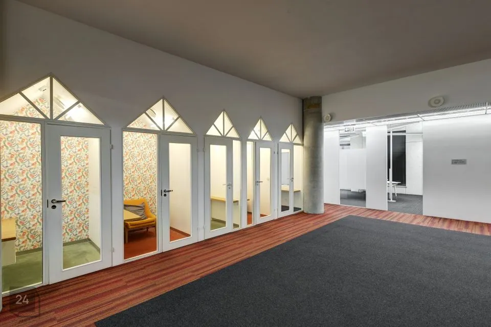 Büroo, 1551 m² Äripind  -  Tallinn, Mustamäe linnaosa - foto 2