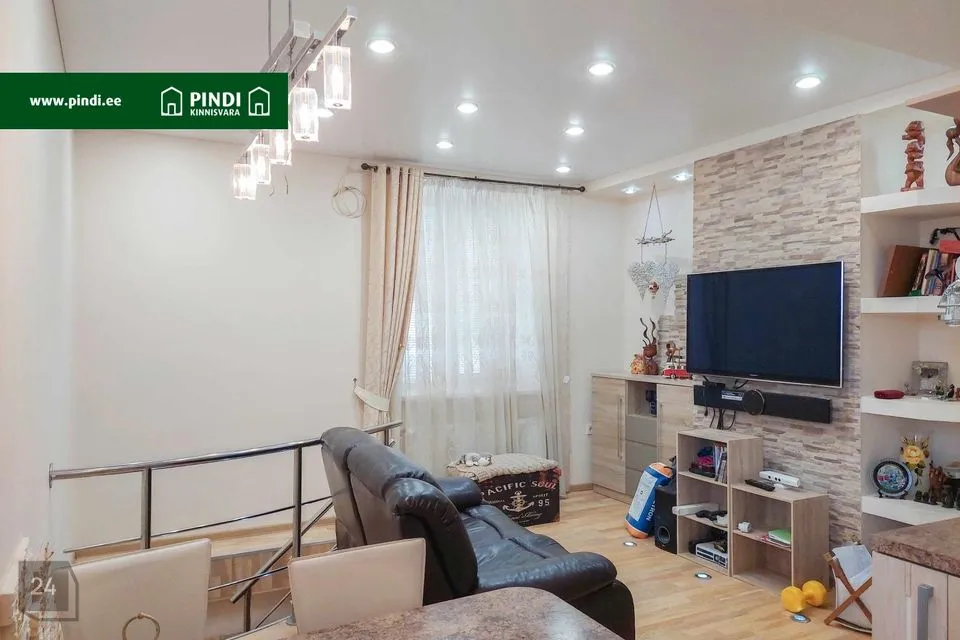 3-комнатная Квартира в Kohtla-Järve linn, Ahtme linnaosa