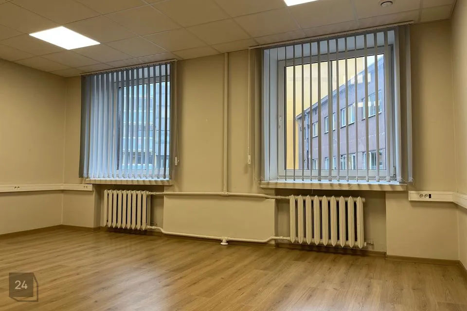 Бюро, 28 m² Бизнес-площадь в Tallinn, Kesklinna linnaosa