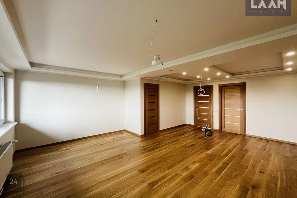 4-toaline Korter  -  Rapla vald, Rapla linn - foto 2