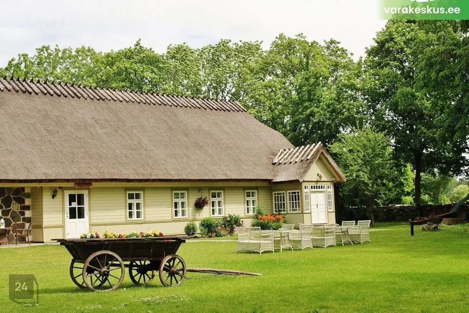 21-toaline Maja - Muhu vald, Koguva küla