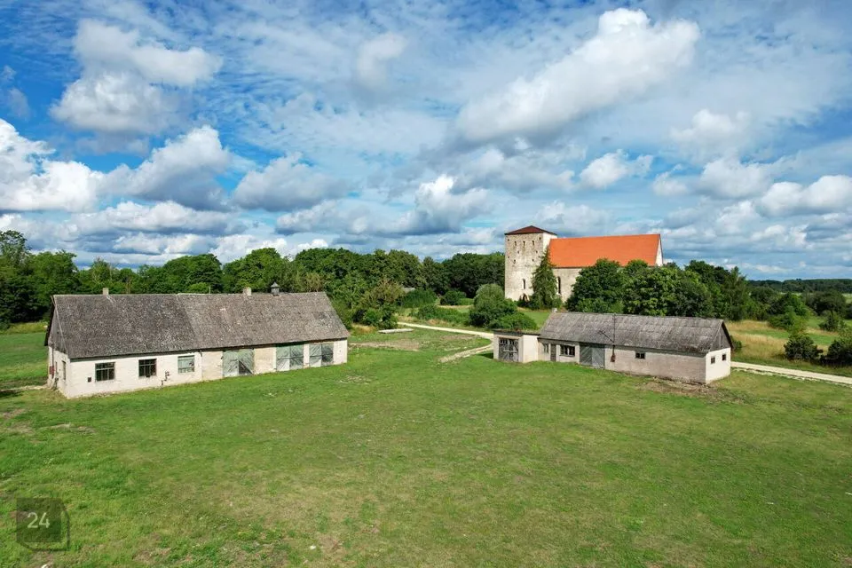 645 m² дом в Saaremaa vald, Pöide küla - фото 3