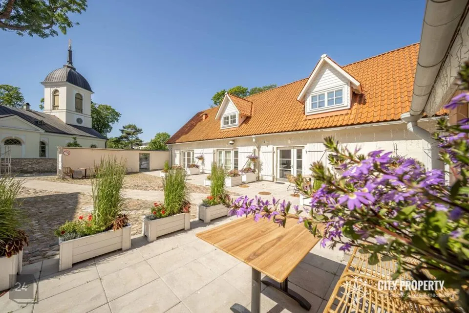 2-toaline Korter - Saaremaa vald, Kuressaare linn