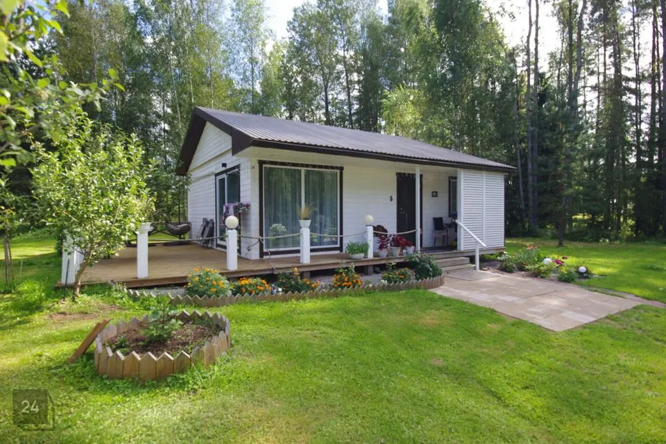 3-toaline Maja  -  Kastre vald, Lääniste küla