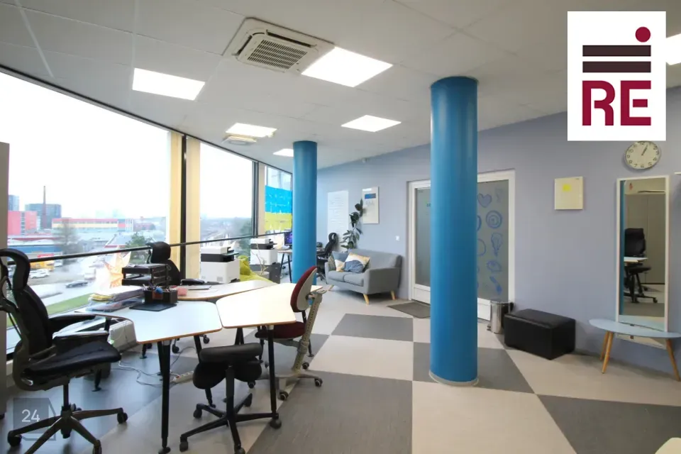 Büroo või Teenindus, 74 m² Äripind  -  Tallinn, Kesklinna linnaosa