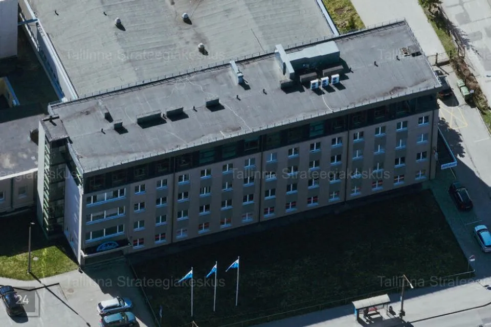 Teenindus, 30 m² Äripind  -  Tallinn, Lasnamäe linnaosa