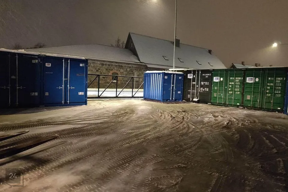 Mitme sihtotstarbega, 14 m² Äripind  -  Viljandi linn - foto 2