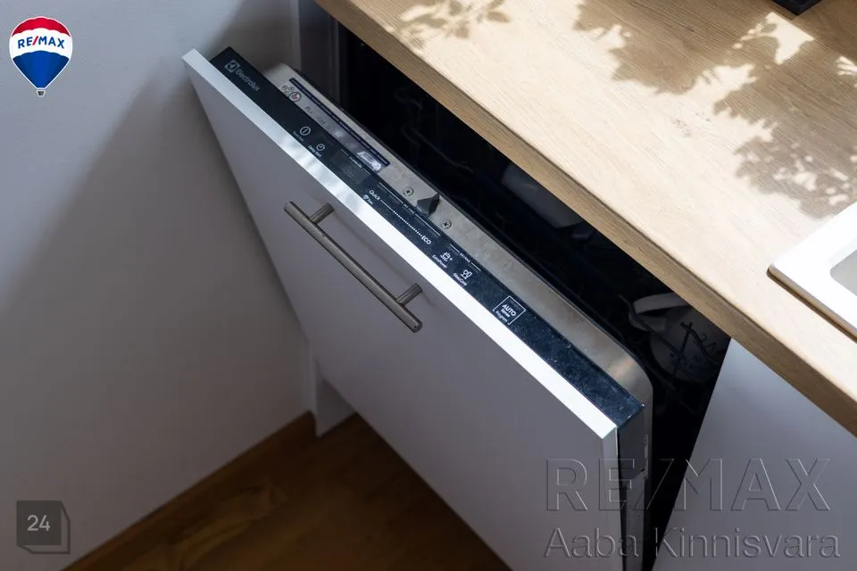 Ridaelamu boks, 4-toaline Majaosa  -  Kambja vald, Ülenurme alevik - foto 5