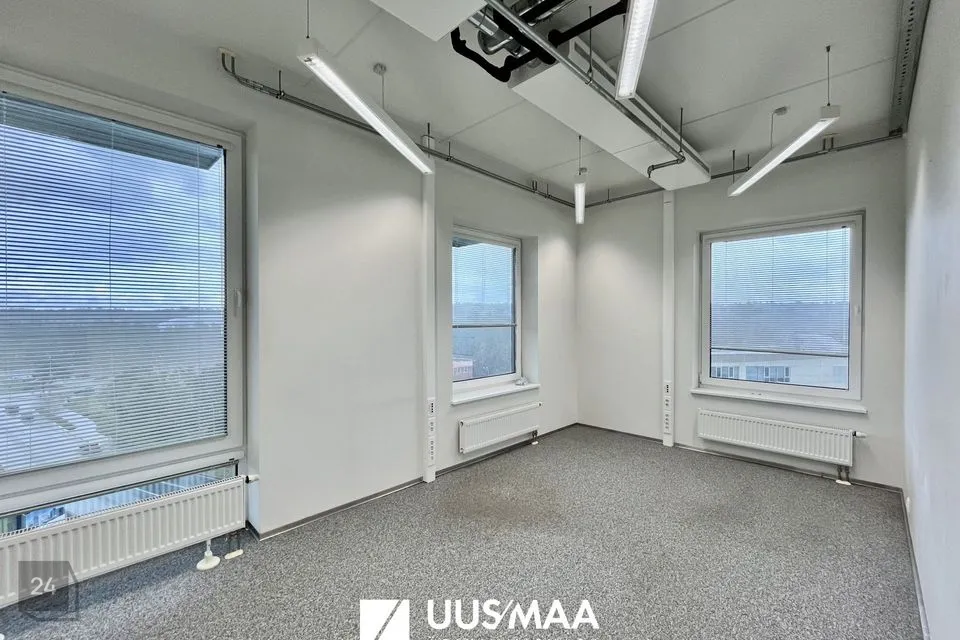 Büroo, 457 m² Äripind  -  Tallinn, Mustamäe linnaosa