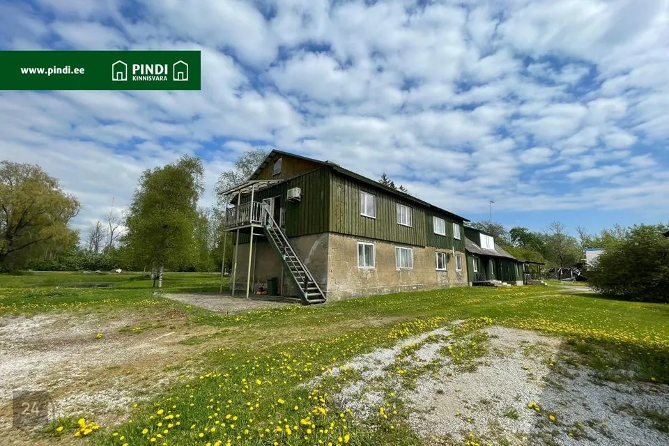 2-toaline Korter  -  Lääneranna vald, Valuste küla