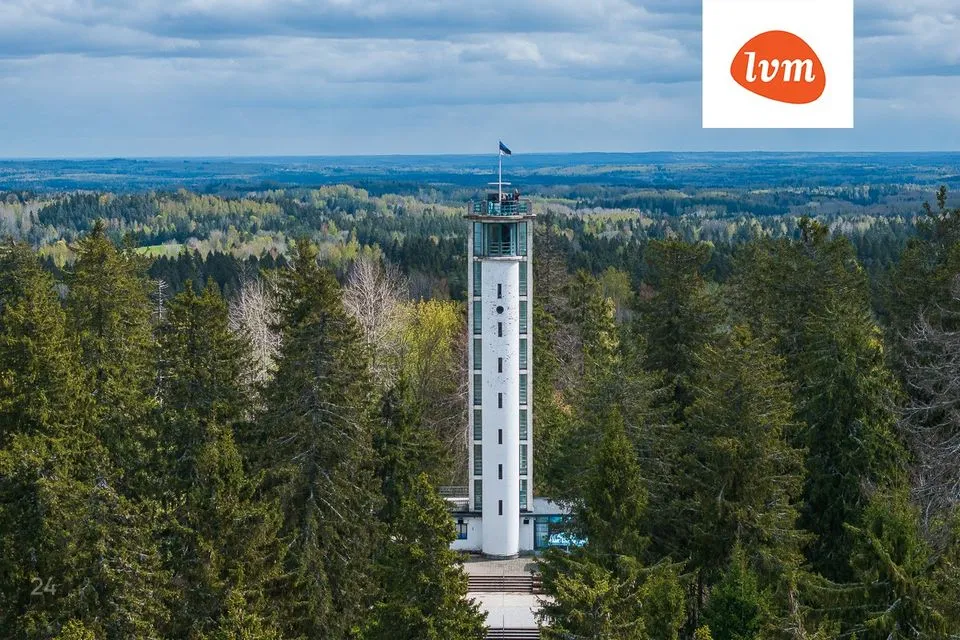 Земля социального назначения - земля общего назначения, 118715 m² участок в Rõuge vald, Haanja küla