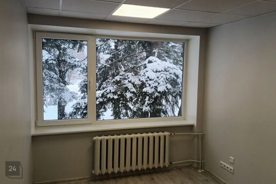 Бюро, 11 m² Бизнес-площадь в Jõgeva vald, Jõgeva linn