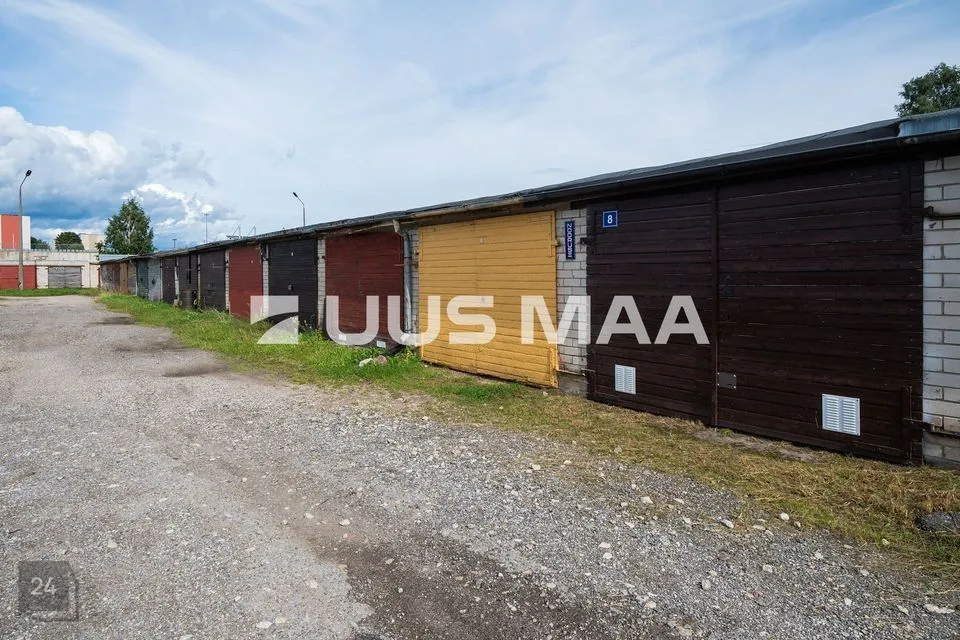 20 m² Гараж в Võru linn