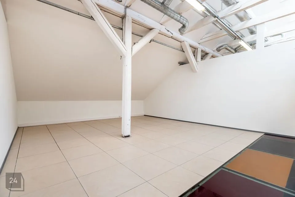 33 m² Äripind  -  Tallinn, Kesklinna linnaosa - foto 2