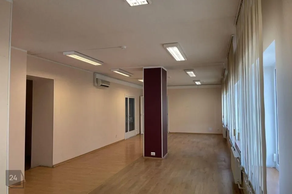 Обслуживание, 101 m² Бизнес-площадь в Tallinn, Mustamäe linnaosa