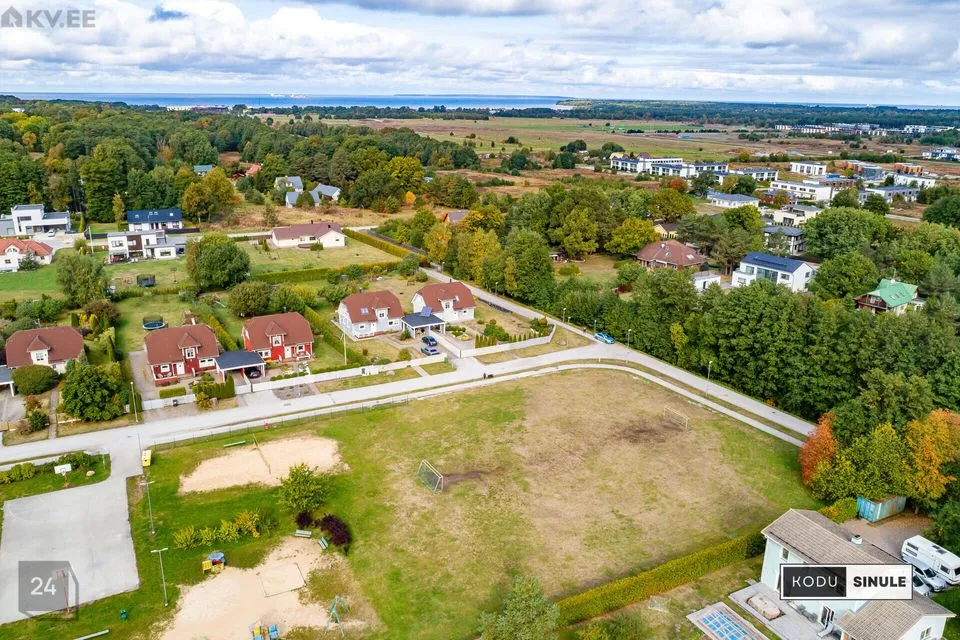 Земля жилой застройки, 2000 m² участок в Harku vald, Tiskre küla