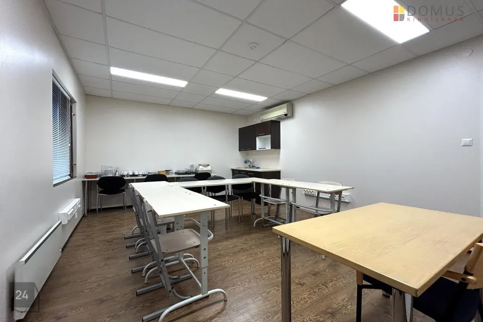 Бюро или Обслуживание, 71 m² Бизнес-площадь в Tallinn, Mustamäe linnaosa