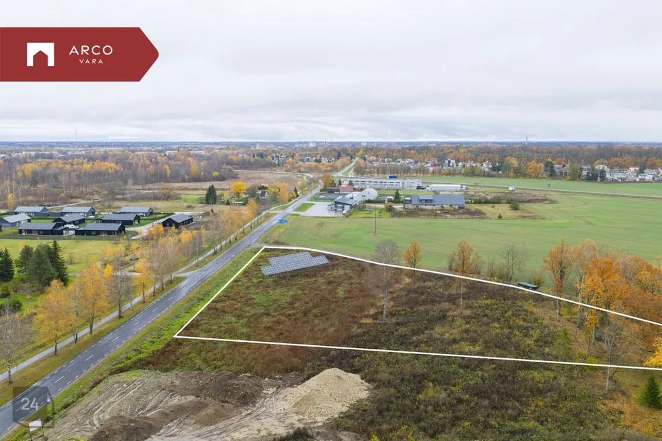 Земля жилой застройки, 7942 m² участок в Rakvere vald, Taaravainu küla