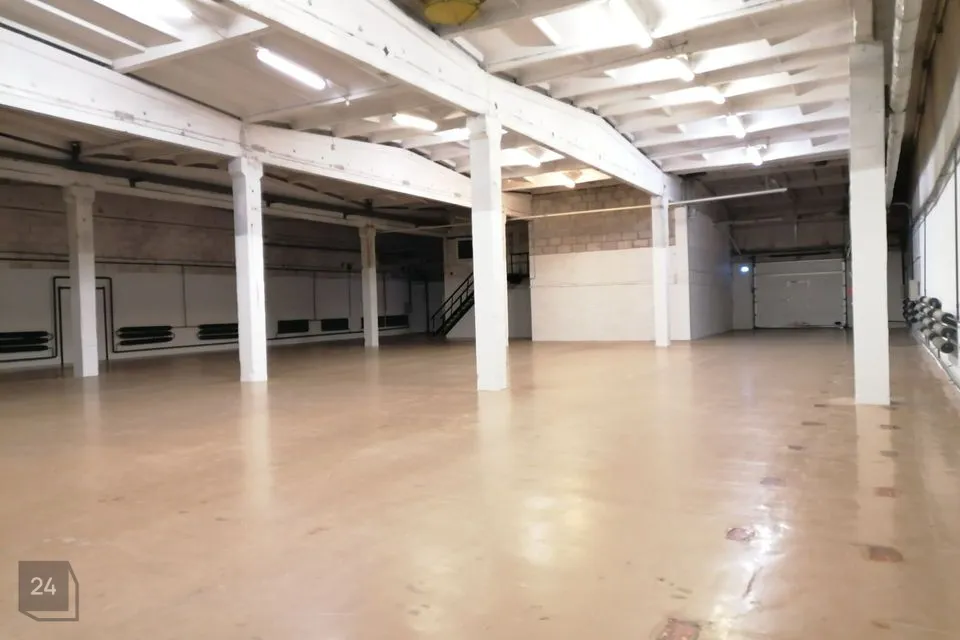 Multi-purpose, 800 m² business in Tallinn, Mustamäe linnaosa