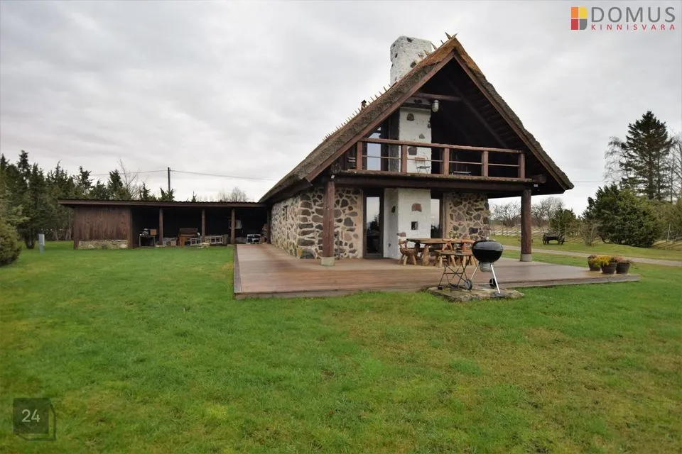 4-toaline Maja - Hiiumaa vald, Orjaku küla