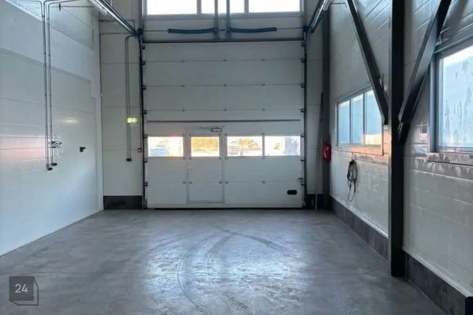 Mitme sihtotstarbega, 72 m² Äripind - Tori vald, Sauga alevik - foto 2