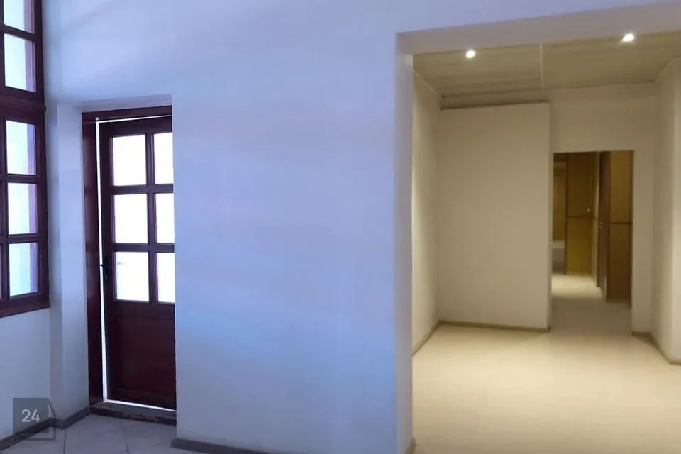 Mitme sihtotstarbega, 51 m² Äripind  -  Paide linn, Paide linn