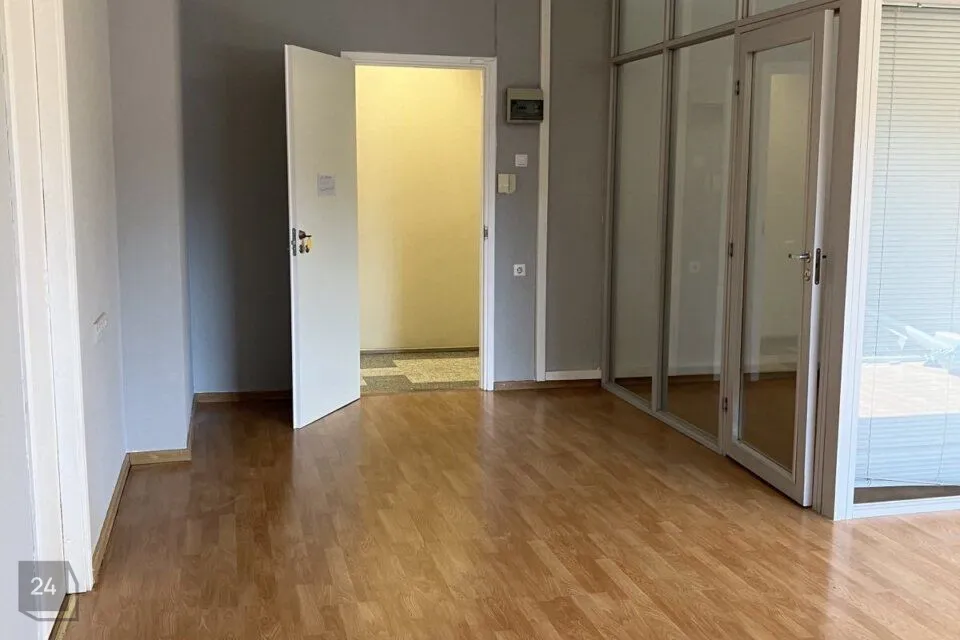 Büroo või Teenindus, 36 m² Äripind - Tallinn, Mustamäe linnaosa