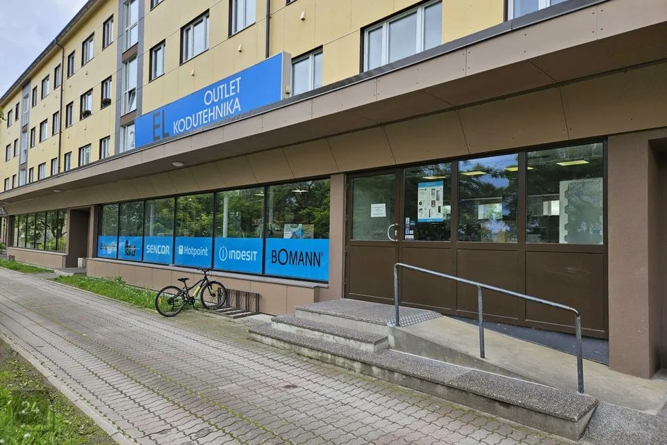 Kaubandus, 228 m² Äripind - Rakvere linn - foto 2