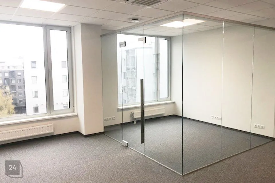Mitme sihtotstarbega, 33 m² Äripind  -  Tallinn, Kesklinna linnaosa