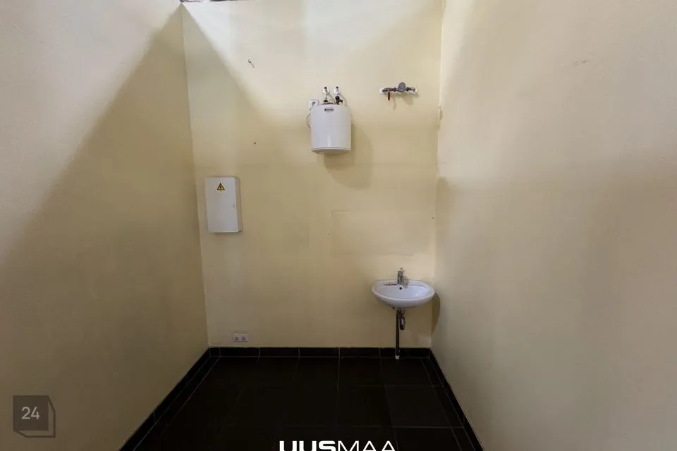 Mitme sihtotstarbega, 10 m² Äripind - Kohtla-Järve linn, Järve linnaosa - foto 3