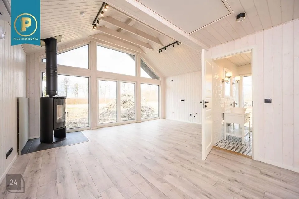 3-toaline Maja  -  Haapsalu linn, Saanika küla