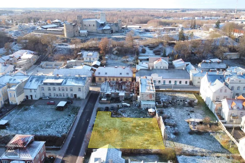 Земля жилой застройки, 823 m² участок в Rakvere linn